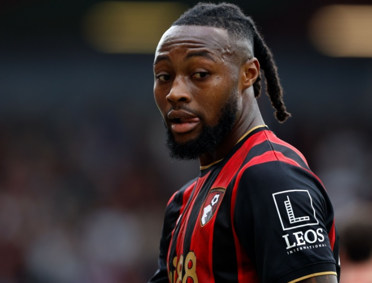 曼城冬窗轉(zhuǎn)會(huì)動(dòng)態(tài)：引援、出售與租借的多面布局