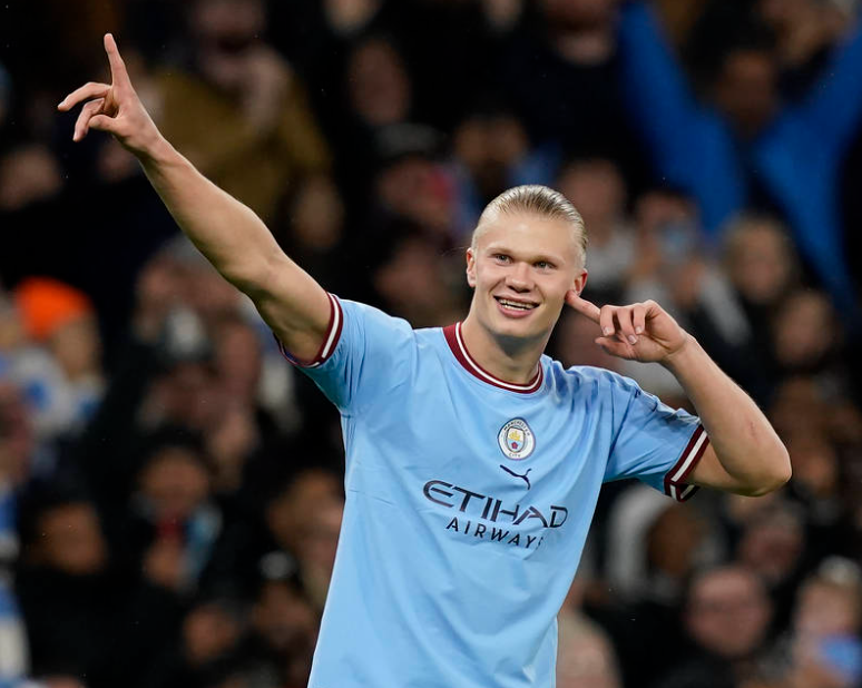 瓜迪奧拉談曼城戰(zhàn)術(shù)：以進(jìn)球?yàn)閷?dǎo)向，依球員特點(diǎn)調(diào)整